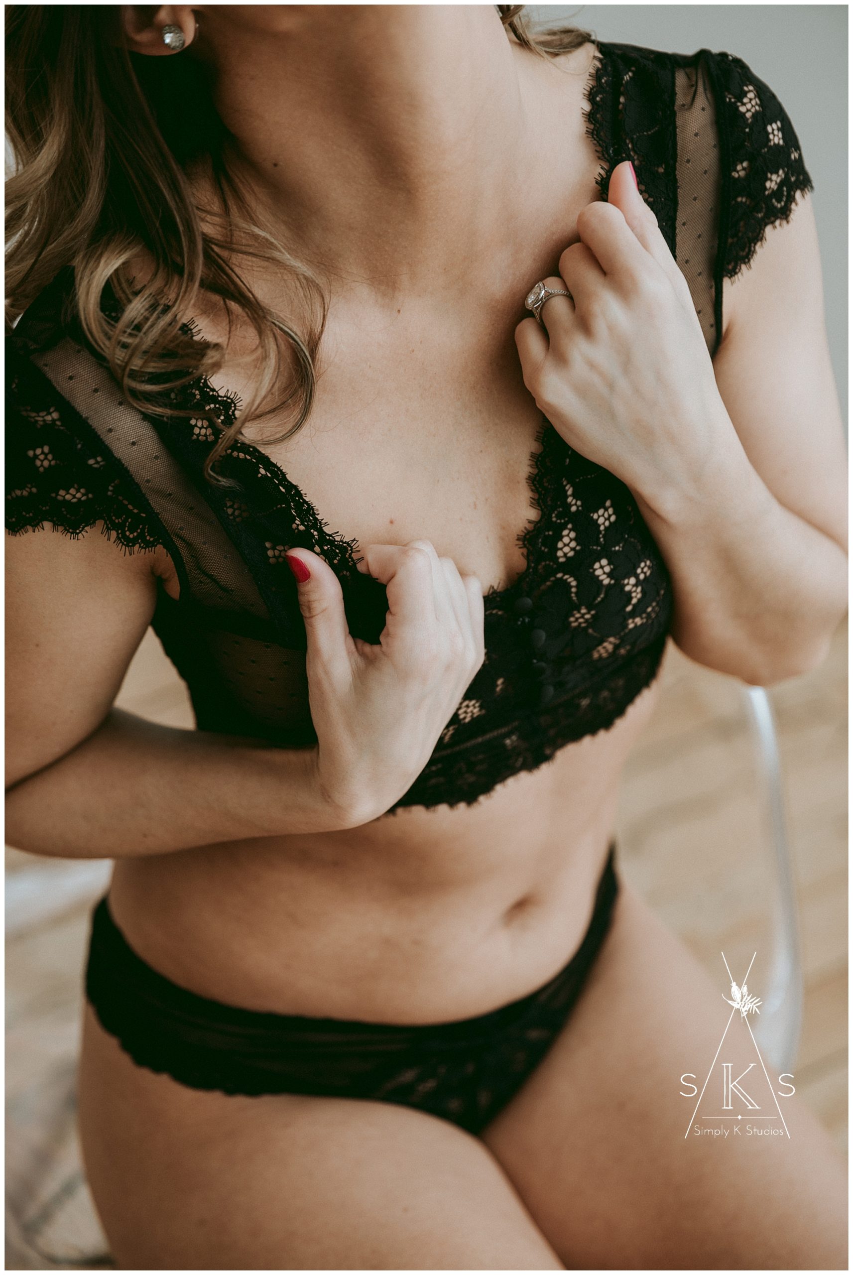 14 Photographers for Boudoir Sessions in Connecticut.jpg