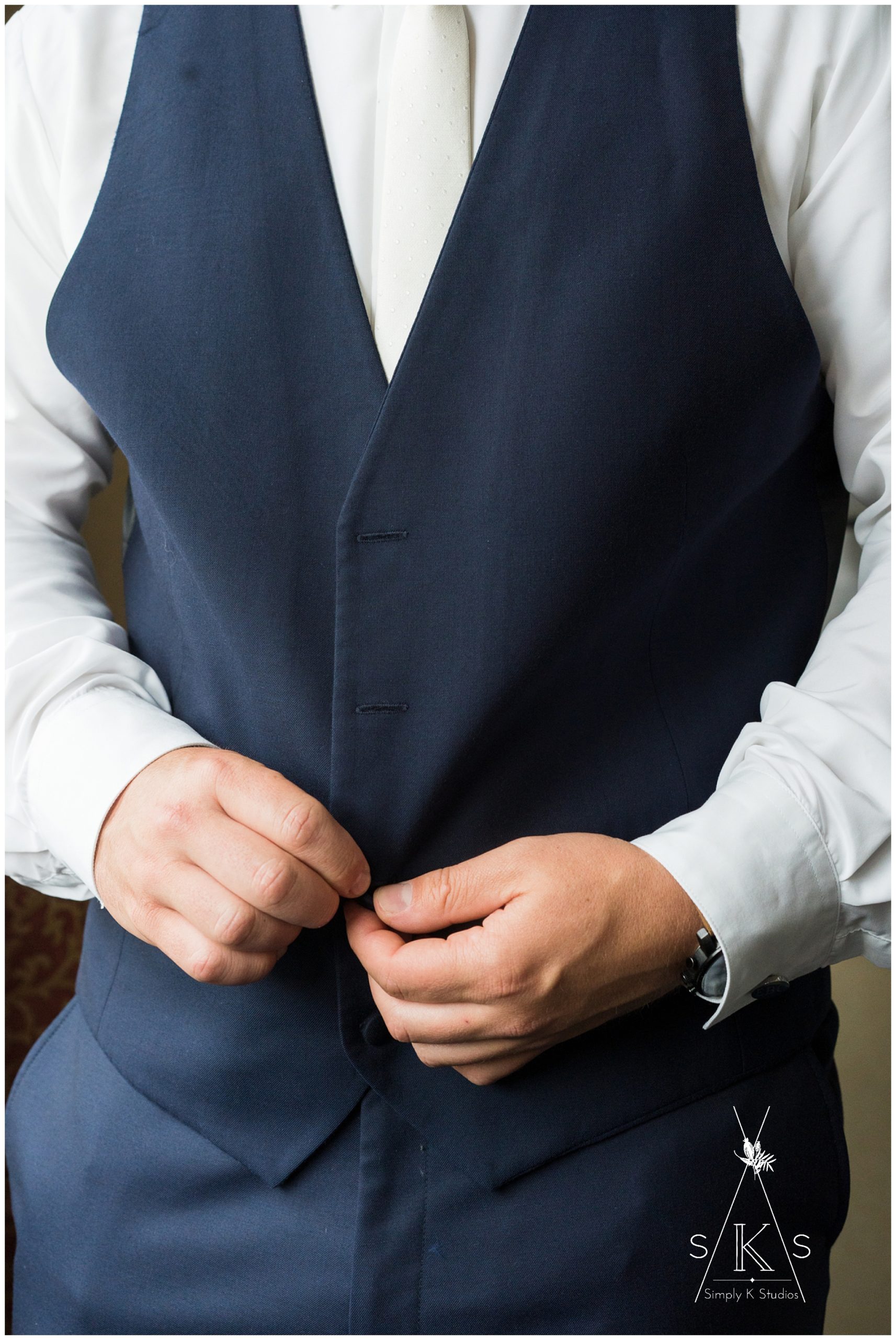 6 navy blue groom suit.jpg