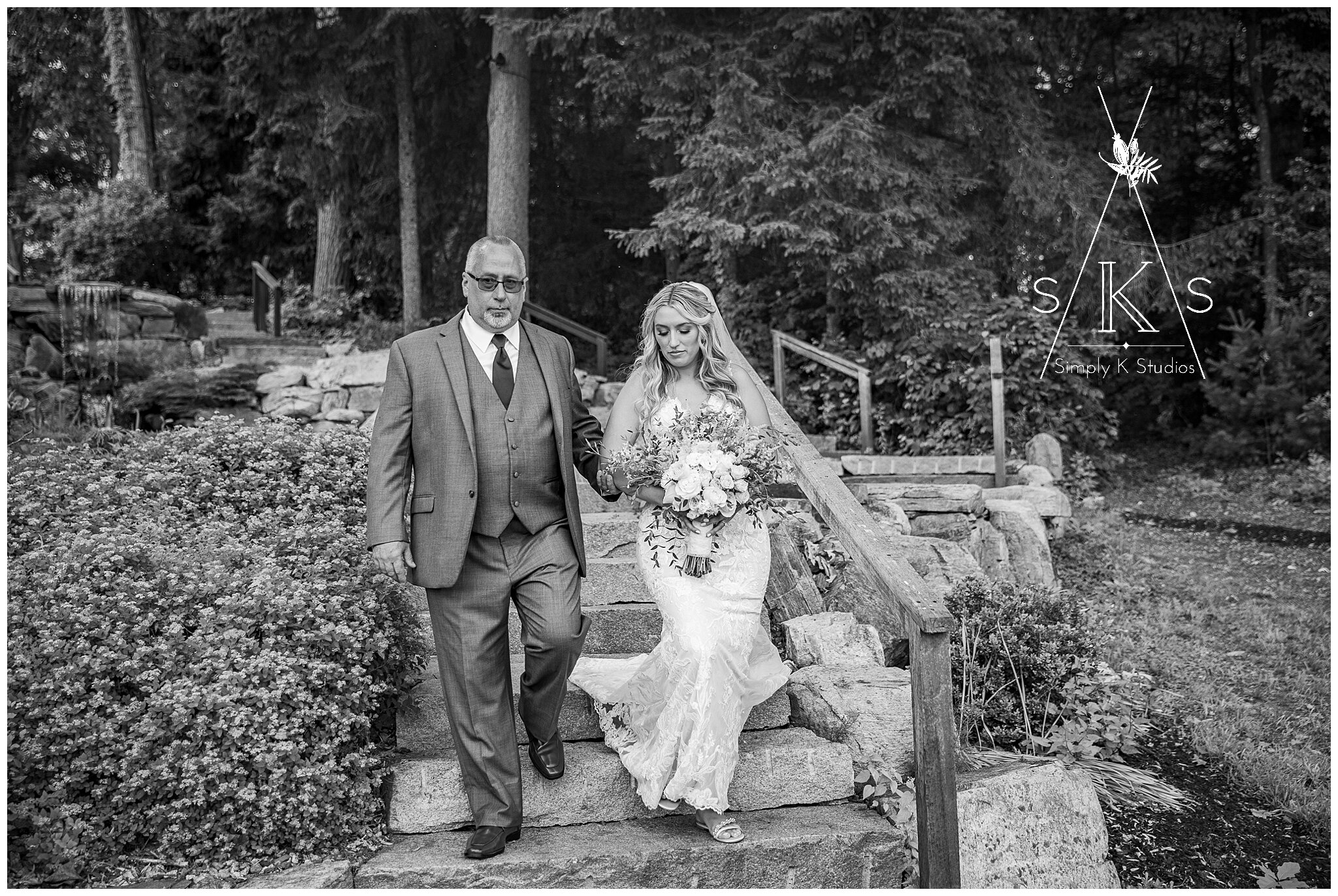 45 Best Wedding Photographers in CT.jpg