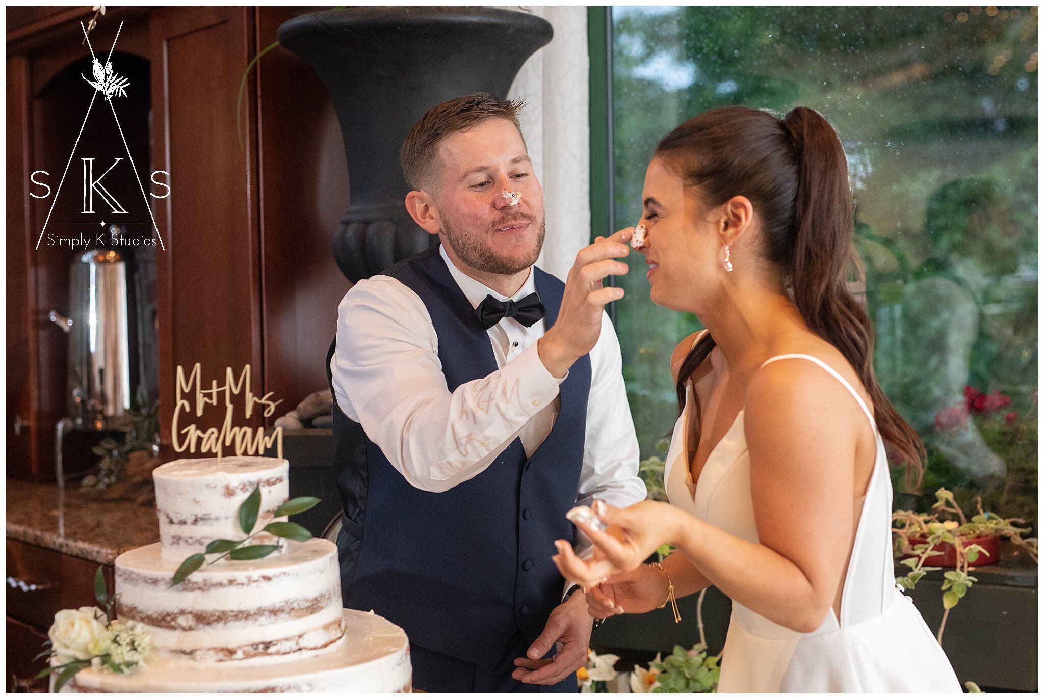 161 Wedding cake.jpg