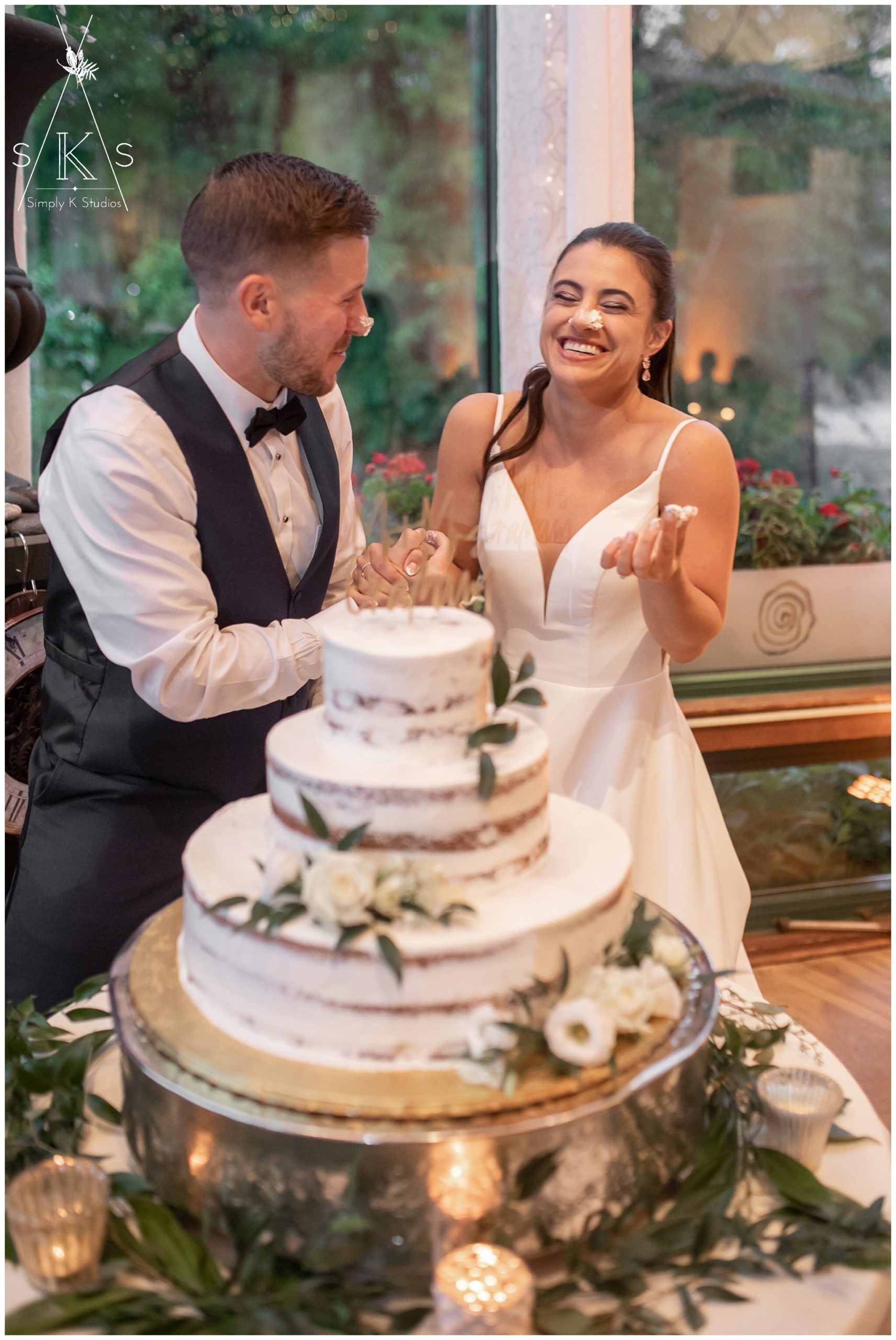 163 Wedding Cake.jpg