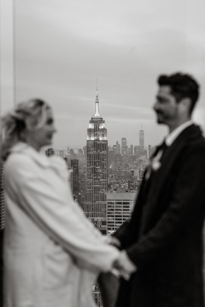 nyc elopement ceremony at the top of the rock