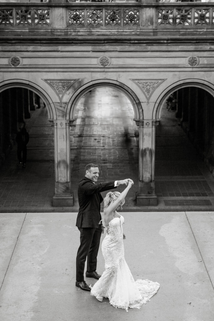 romantic nyc elopement moments at bethesda terrace